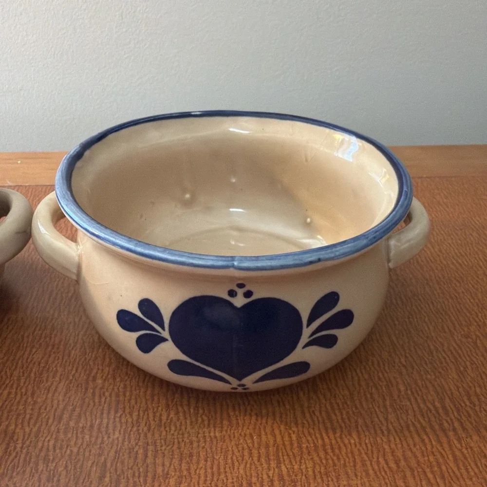 Vtg NCE 1986 Soup Crock Bowl Double Handle Heart Design Stoneware Blue Set 2
